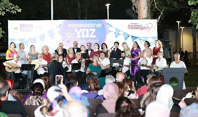 Osmangazi'nin Mahalle Şenliğinde Koro Coşkusu Osmangazi'nin Mahalle Şenliğinde Koro Coşkusu