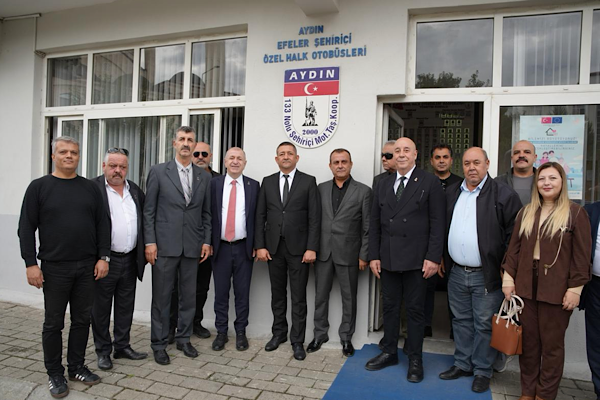 Özdağ, Aydın’da şehir içi taşımacılık kooperatifini ziyaret etti Özdağ, Aydın’da şehir içi taşımacılık kooperatifini ziyaret etti