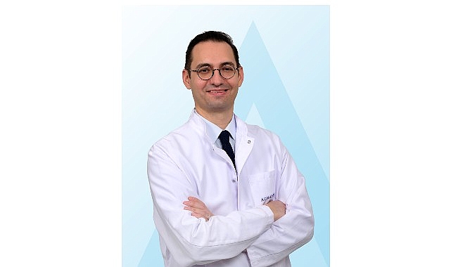 Özellikle yağlı yemeklerden sonra başlıyorsa, gecikmeyin Özellikle yağlı yemeklerden sonra başlıyorsa, gecikmeyin