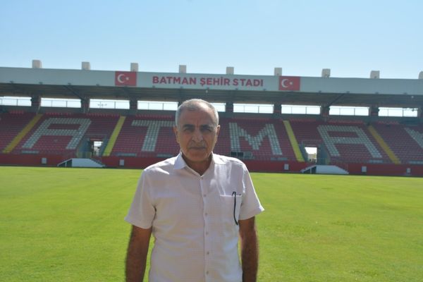 Özperk, Petrolspor-Boluspor maçı öncesi stadyumu denetledi Özperk, Petrolspor-Boluspor maçı öncesi stadyumu denetledi