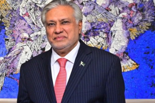 Pakistan Dışişleri Bakanı Dar, Manila'da Mısırlı mevkidaşı Abdelatty ile görüştü Pakistan Dışişleri Bakanı Dar, Manila'da Mısırlı mevkidaşı Abdelatty ile görüştü