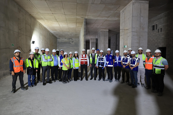 Pendik–Kaynarca metro hattında çalışmalar sürüyor Pendik–Kaynarca metro hattında çalışmalar sürüyor