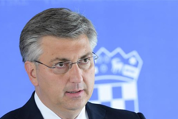 Plenkovic, İngiltere Başbakanı Burnham ile görüştü Plenkovic, İngiltere Başbakanı Burnham ile görüştü