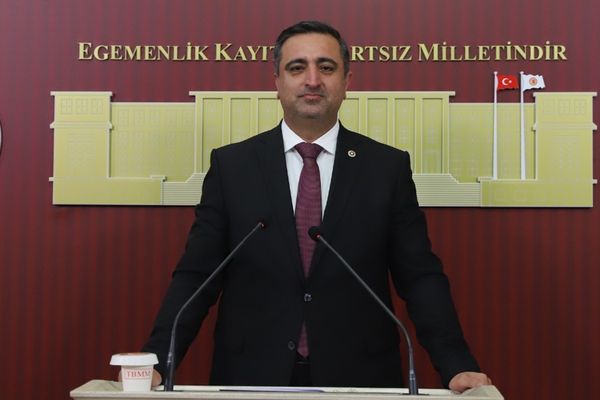 Ramanlı: Trilyonluk fon piyasasındaki bu riski neden önleyemediniz? Ramanlı: Trilyonluk fon piyasasındaki bu riski neden önleyemediniz?