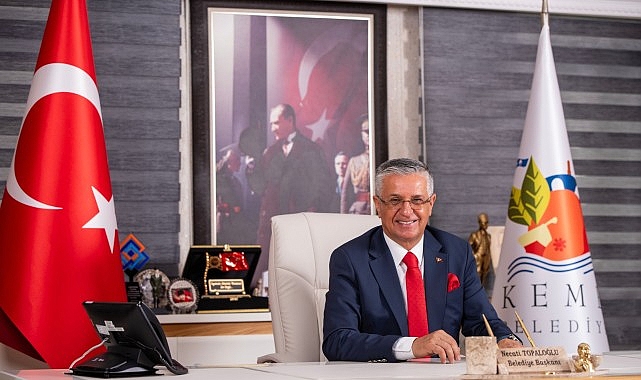 Rusya Antalya Başkonsolosluğu'ndan Başkan Topaloğlu'na teşekkür Rusya Antalya Başkonsolosluğu'ndan Başkan Topaloğlu'na teşekkür
