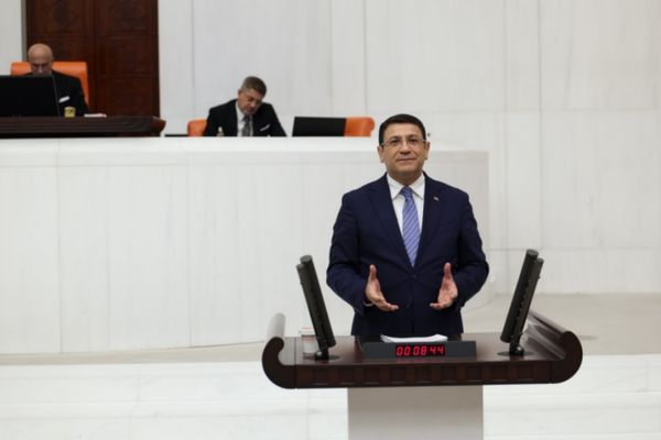 Şahin: Barış, insanlığın birbirine borcudur Şahin: Barış, insanlığın birbirine borcudur