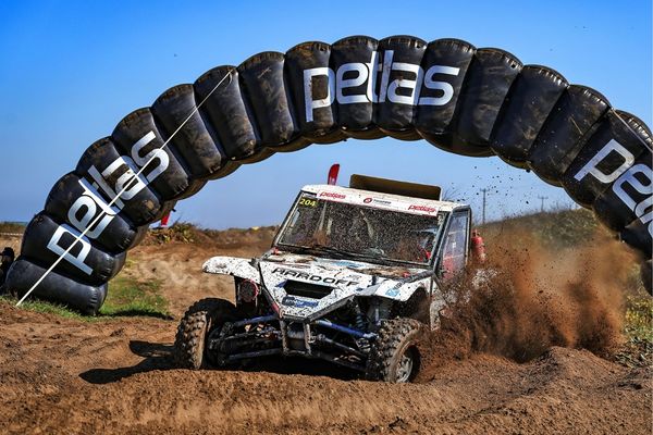 Sakarya Küçükboğaz’da Offroad şöleni Sakarya Küçükboğaz’da Offroad şöleni