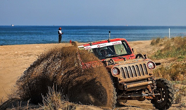 Sakarya Küçükboğaz'da Offroad Şöleni Sakarya Küçükboğaz'da Offroad Şöleni