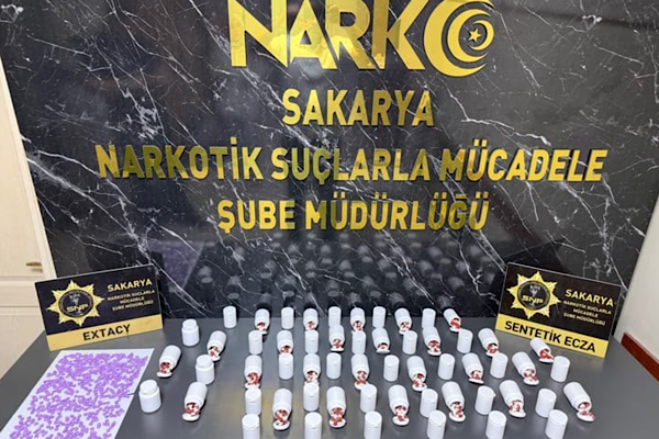 Sakarya’da uyuşturucu operasyonu Sakarya’da uyuşturucu operasyonu