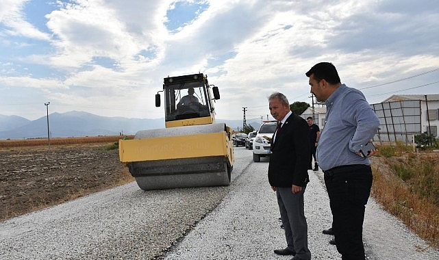 Salihli'nin Yolları Yenileniyor