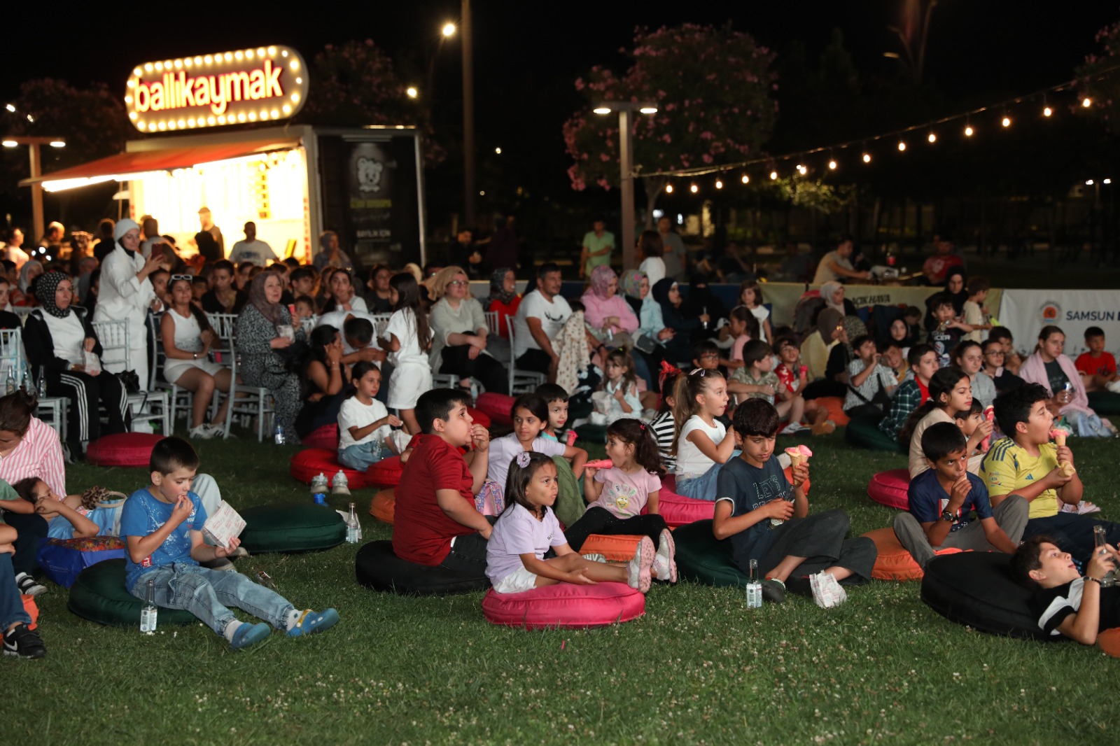 Samsun’da "Açık Hava Sinema Geceleri" başladı Samsun’da "Açık Hava Sinema Geceleri" başladı