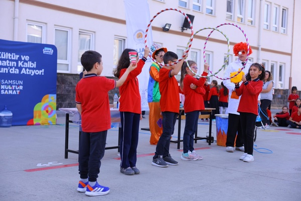 Samsun’da çocuklar bilim ve geleneksel oyunlarla buluşuyor