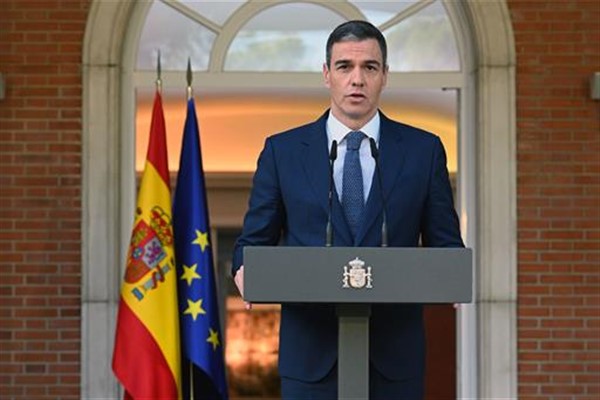 Sanchez: Şiddetli yağışlar 2 kişinin ölümüne neden oldu Sanchez: Şiddetli yağışlar 2 kişinin ölümüne neden oldu