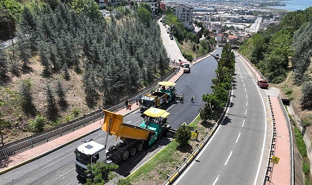 Santral Rampası'nın iki yönü de trafiğe kapatıldı Santral Rampası'nın iki yönü de trafiğe kapatıldı