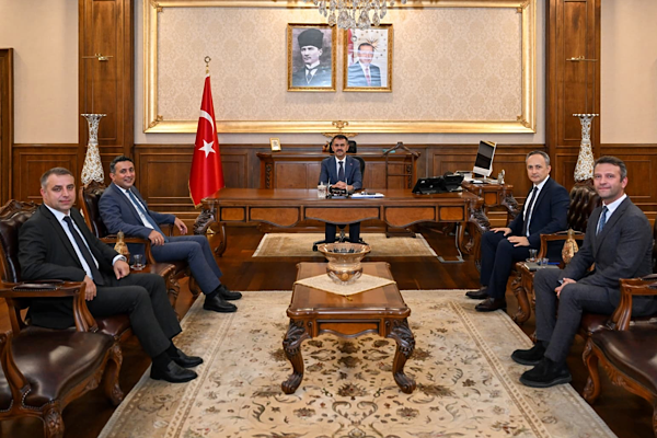 SEDAŞ Genel Müdürü Danacı, Kocaeli Valisi Aktaş’ı ziyaret etti SEDAŞ Genel Müdürü Danacı, Kocaeli Valisi Aktaş’ı ziyaret etti