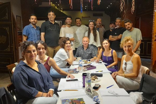 Şehir Tiyatrolarında “Karanlıktan Bahsetmek Yok” provaları başladı Şehir Tiyatrolarında “Karanlıktan Bahsetmek Yok” provaları başladı