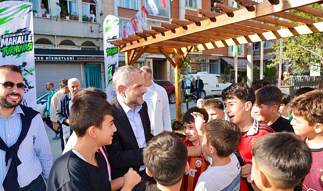 Şehit Esma Çevik Parkı yenilendi, açılış mahalle turnuvasıyla taçlandı Şehit Esma Çevik Parkı yenilendi, açılış mahalle turnuvasıyla taçlandı