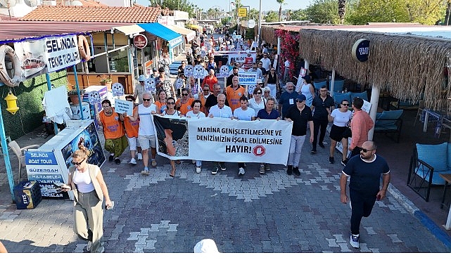 Sığacık'tan güçlü mesaj: “Deniz bizim, Sığacık hepimizin"
