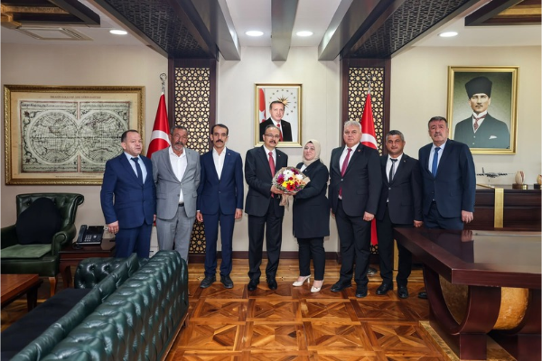 Siirt’te 19 Ekim Muhtarlar Günü kutlandı Siirt’te 19 Ekim Muhtarlar Günü kutlandı
