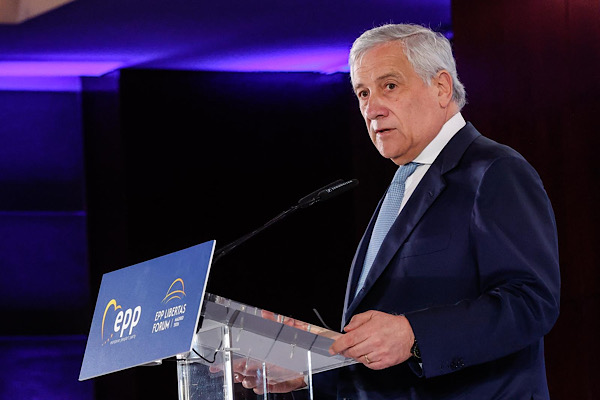 Tajani’den Norveç Kralı 5. Harald için taziye mesajı Tajani’den Norveç Kralı 5. Harald için taziye mesajı