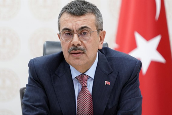 Tekin: Sözleşmeli öğretmenlerin yer değişikliği için Eylül’de yeni duyuru yapılacak