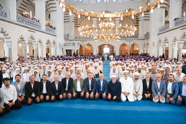 Trabzon’da 623 öğrenci için icazet töreni düzenlendi Trabzon’da 623 öğrenci için icazet töreni düzenlendi