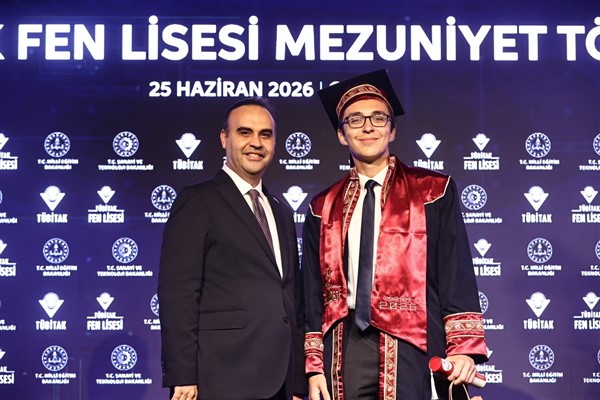 TÜBİTAK Fen Lisesi ilk mezunları YKS'de dikkat çeken başarı elde etti TÜBİTAK Fen Lisesi ilk mezunları YKS'de dikkat çeken başarı elde etti