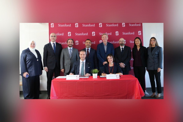 Türk Telekom dönüşüme yön verecek lider ekosistemi oluşturuyor Türk Telekom dönüşüme yön verecek lider ekosistemi oluşturuyor