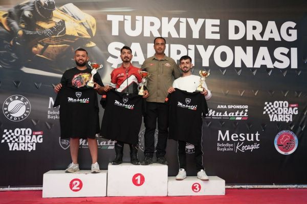 Türkiye Drag Şampiyonası’nın Kepez etabında şampiyonlar belli oldu Türkiye Drag Şampiyonası’nın Kepez etabında şampiyonlar belli oldu