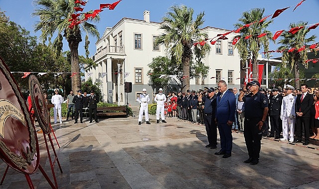 Urla'da 30 Ağustos Zafer Bayramı Coşkusu Urla'da 30 Ağustos Zafer Bayramı Coşkusu
