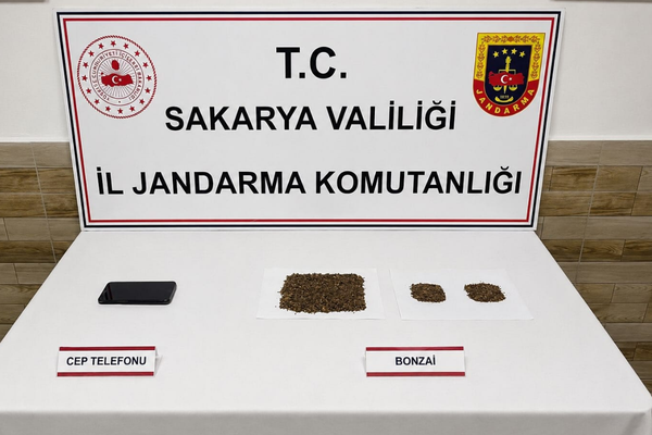 Uyuşturucu operasyonunda 2 tutuklama gerçekleşti Uyuşturucu operasyonunda 2 tutuklama gerçekleşti