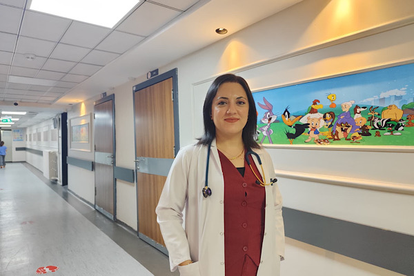 Uzm. Dr. Gezici’den yaz sıcaklarına karşı çocuk sağlığı uyarısı Uzm. Dr. Gezici’den yaz sıcaklarına karşı çocuk sağlığı uyarısı