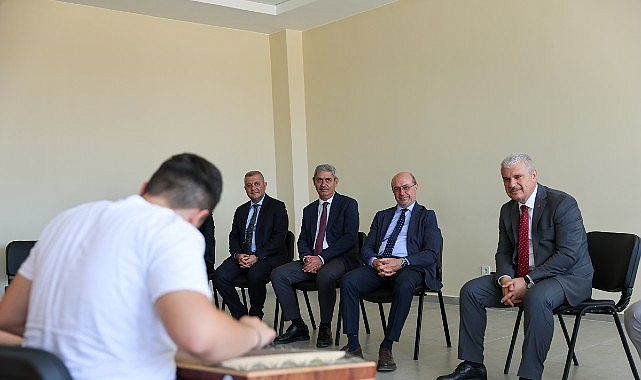 Vali Akın ve Başkan Pekyatırmacı'dan Selçuklu'nun Prestij Projelerine Ziyaret Vali Akın ve Başkan Pekyatırmacı'dan Selçuklu'nun Prestij Projelerine Ziyaret