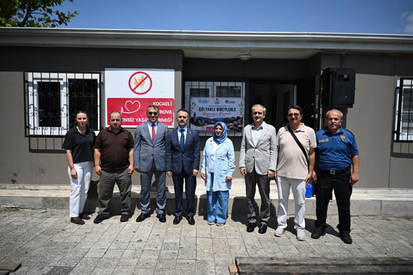 Vali Aktaş, Çayırova Glutensiz Yaşam Derneği'ni ziyaret etti Vali Aktaş, Çayırova Glutensiz Yaşam Derneği'ni ziyaret etti