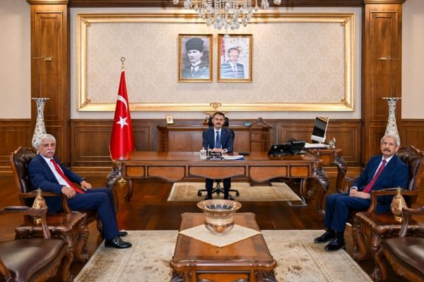 Vali Aktaş’a ziyaret Vali Aktaş’a ziyaret