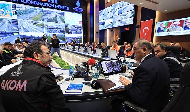 Vatandaştan , Nuri Aslan'a: Bizi Buradan İstanbul İtfaiyesi Kurtardı Vatandaştan , Nuri Aslan'a: Bizi Buradan İstanbul İtfaiyesi Kurtardı