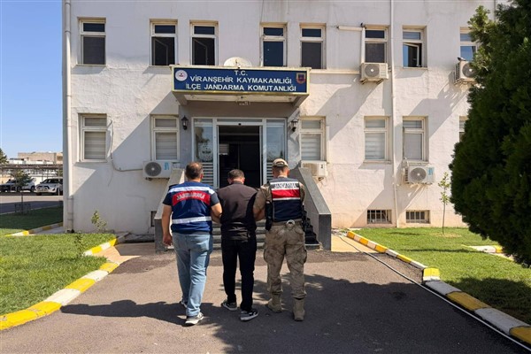 Viranşehir’de hapis cezası bulunan şahıs yakalandı Viranşehir’de hapis cezası bulunan şahıs yakalandı