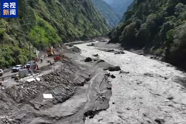 Xizang’daki heyelan felaketinde 5 kişi öldü, 558 kişi kayıp Xizang’daki heyelan felaketinde 5 kişi öldü, 558 kişi kayıp