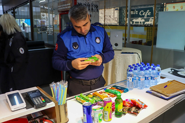 Yalova’da okul kantinlerine denetim Yalova’da okul kantinlerine denetim