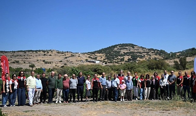 Yamanlar Tarla Domatesi Tarla Günü'nde Üreticilerle Buluştu Yamanlar Tarla Domatesi Tarla Günü'nde Üreticilerle Buluştu