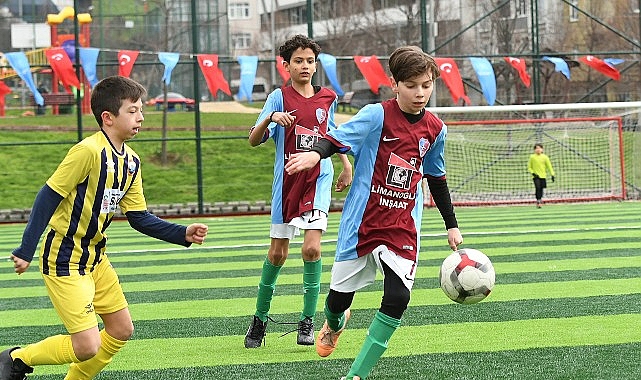 Yaz Spor Okulları 19 Branşta Eğitim Veriyor Yaz Spor Okulları 19 Branşta Eğitim Veriyor