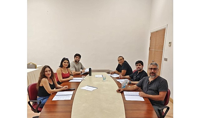 Yenişehir'de tiyatro perdesi aralanıyor Yenişehir'de tiyatro perdesi aralanıyor