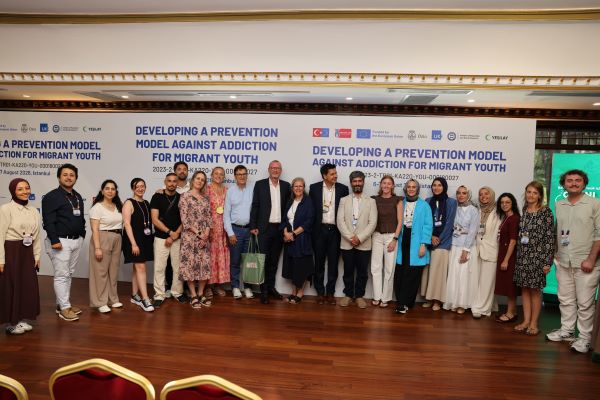 Yeşilay’dan göçmen gençleri bağımlılık risklerinden koruyacak uluslararası model Yeşilay’dan göçmen gençleri bağımlılık risklerinden koruyacak uluslararası model