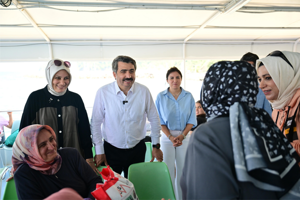 Yıldırım Belediyesi kadınlar için Mavi Tur etkinliklerini sürdürüyor Yıldırım Belediyesi kadınlar için Mavi Tur etkinliklerini sürdürüyor