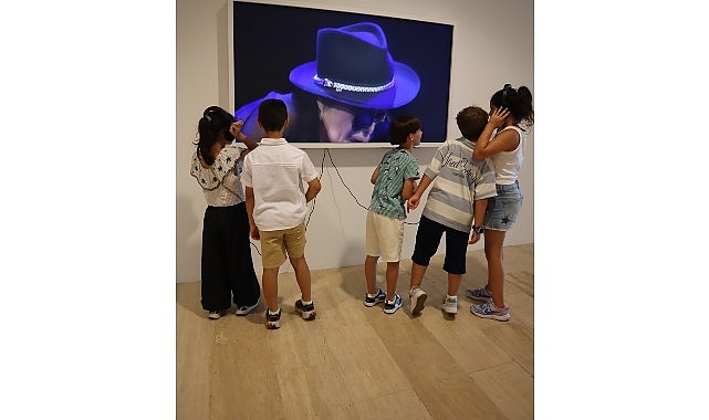 Yoko Ono'nun Dünyasından SSM Bahçe'ye: Çocuklar İçin Yaratıcı Keşifler Yoko Ono'nun Dünyasından SSM Bahçe'ye: Çocuklar İçin Yaratıcı Keşifler