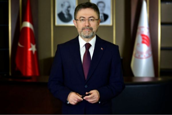 Yumaklı: Fethiye'deki orman yangını kontrol altına alındı Yumaklı: Fethiye'deki orman yangını kontrol altına alındı