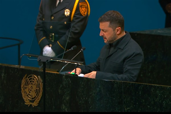 Zelenski: Rusya'nın Kiev saldırısında 17 kişi hayatını kaybetti, 44 kişi yaralandı Zelenski: Rusya'nın Kiev saldırısında 17 kişi hayatını kaybetti, 44 kişi yaralandı