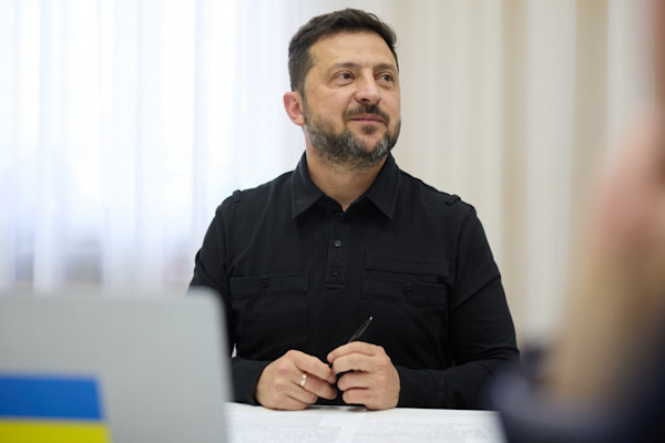 Zelenski: Skybiuk'un Genelkurmay Başkanı olarak atanmasına karar verdik Zelenski: Skybiuk'un Genelkurmay Başkanı olarak atanmasına karar verdik