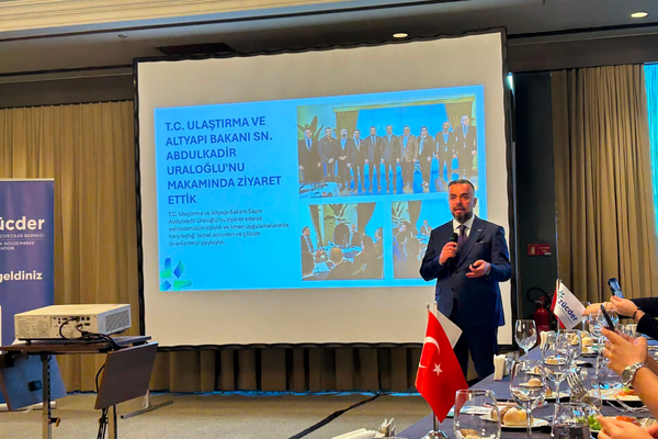 Züccaciyeciler Derneği sektörü değerlendirdi Züccaciyeciler Derneği sektörü değerlendirdi
