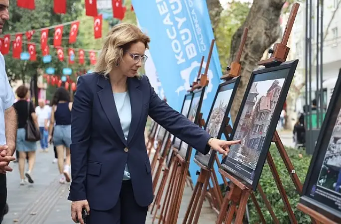 17 Ağustos'un 27'nci yılında anlamlı sergi